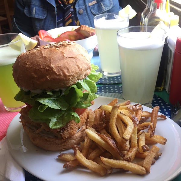 Веган бункер. Веган бункер питер. Сотрудники веганбункер. Веган бункер. Веган бункер чеки.