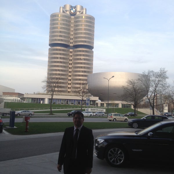 Photo taken at BMW-Hochhaus (Vierzylinder) by Miguel C. on 4/17/2013