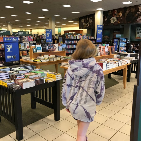 Photos At Barnes Noble 7 Tips