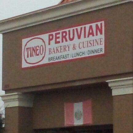 รูปภาพถ่ายที่ Tineo Peruvian Café - Richardson โดย Jose Raul A. เมื่อ 1/12/2013