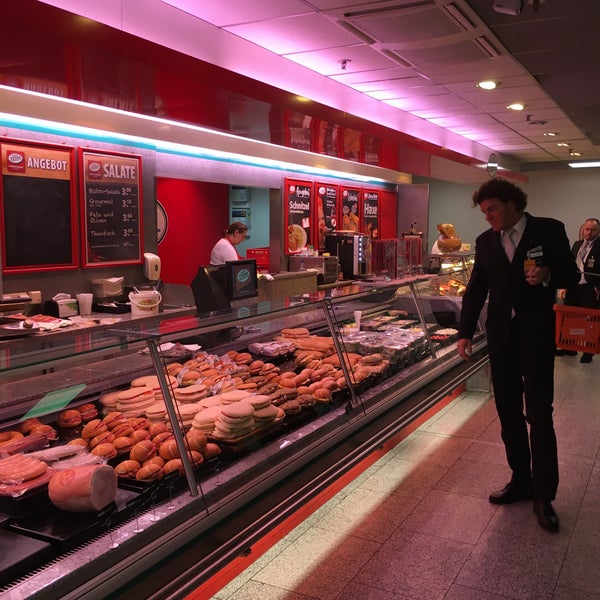 Tegut Flughafen Terminal 1 Airport City Mall Tegut Flughafen Terminal 1 Airport City Mall