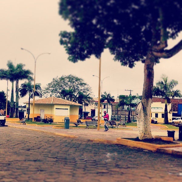 Divisópolis Minas Gerais fonte: fastly.4sqi.net Fonte: fastly.4sqi.net
