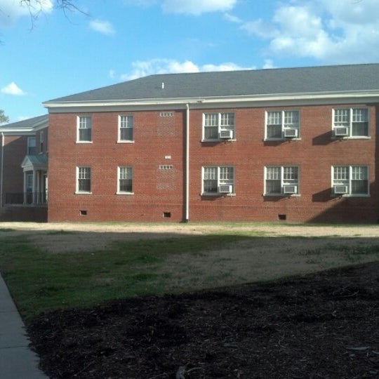 George Street Apartments College Residence Hall In North Carolina George Street Apartments College Residence Hall In North Carolina Central University