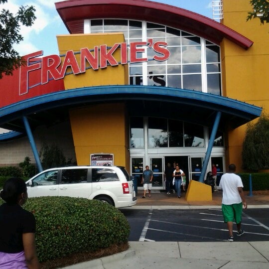 10/6/2012にLaMont&#39;e B.がFrankie&#39;s Fun Parkで撮った写真
