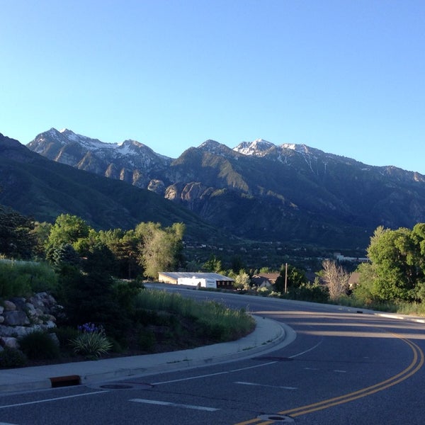 Cottonwood Heights Cafe Cottonwood Heights, UT