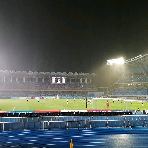 等々力陸上競技場 ホーム側ゴール裏 Soccer Stadium In 川崎市