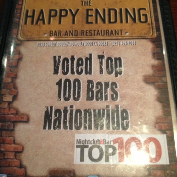 รูปภาพถ่ายที่ The Happy Ending Bar &amp; Restaurant โดย Rocky R. เมื่อ 6/13/2013