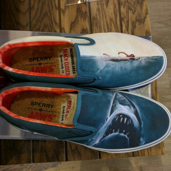 sperry factory outlet