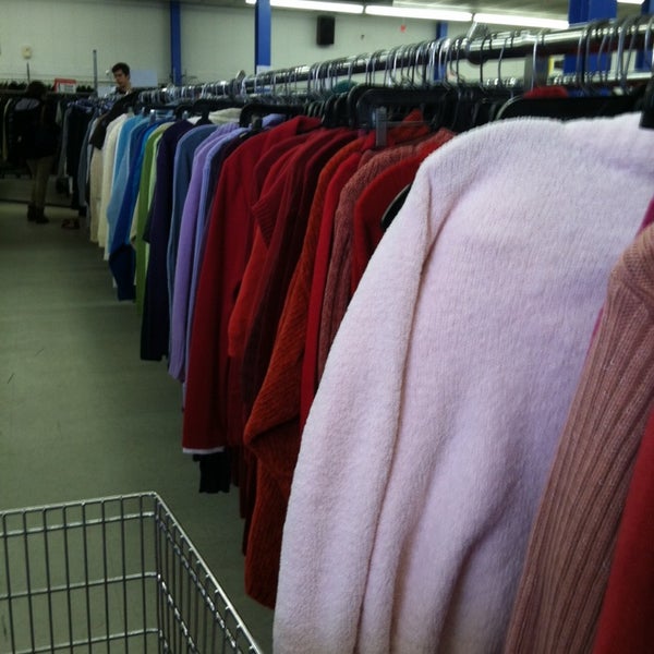 Salvation Army - Thrift / Vintage Store