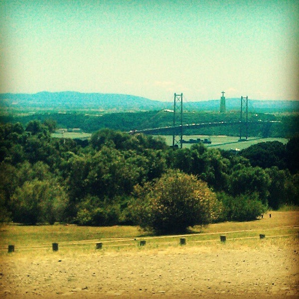 Photos à Anfiteatro Keil do Amaral Ajuda Parque Florestal de Monsanto