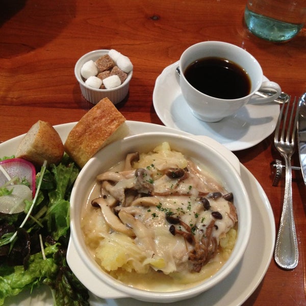アン カシェット 南青山 港区のフランス料理店 アン カシェット 南青山 港区のフランス料理店