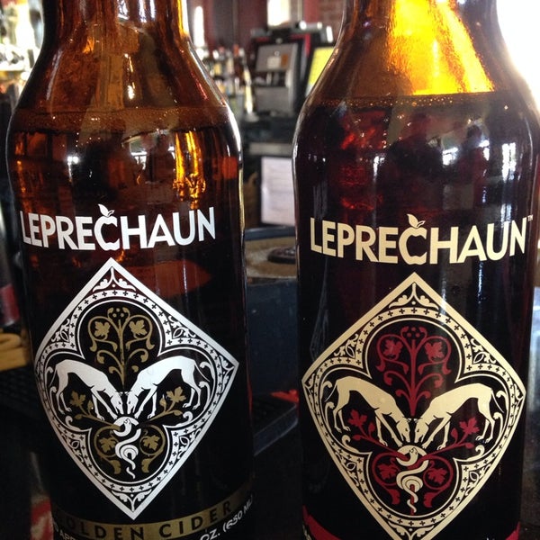 3/19/2014にLeprechaun Cider CompanyがThe Allen Wickers Sports Pub &amp; Grillで撮った写真