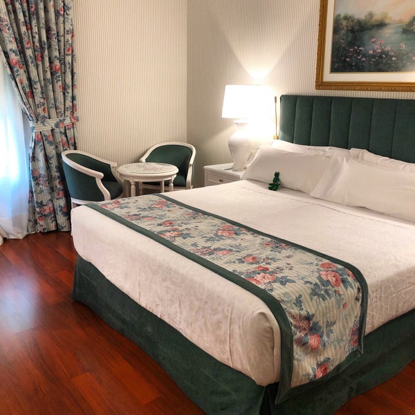 Das Foto wurde bei Hotel Atlántico von greenie m. am 4/5/2019 aufgenommen