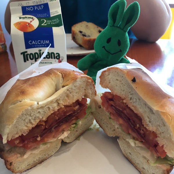 Hot Bagels & Bialys Bagel Shop in Homecrest