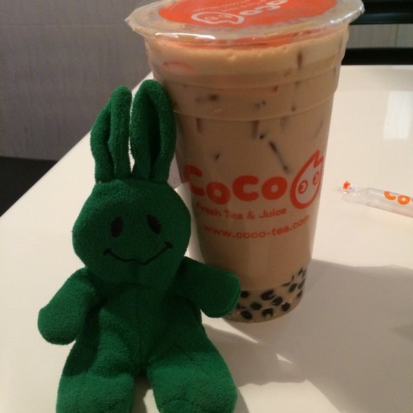 10/9/2014 tarihinde greenie m.ziyaretçi tarafından CoCo Fresh Tea &amp; Juice'de çekilen fotoğraf