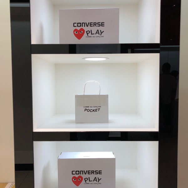 club 21 commes des garcons