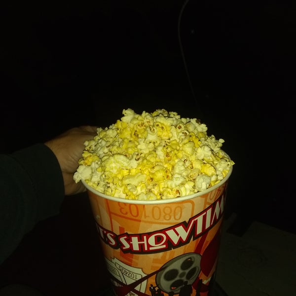 They are very generous with the overflow of buttered popcorn! Mmmm good shit!