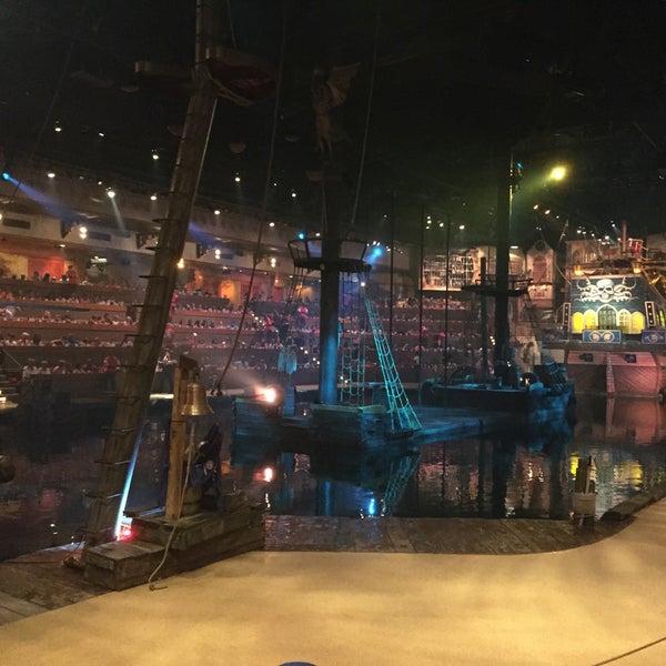 Photo taken at Pirates Voyage Dinner &amp; Show by Jessica M. on 7/9/2015