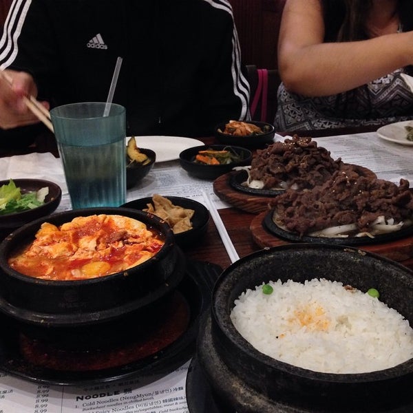 Foto diambil di Jang Guem Tofu and BBQ House oleh Sang L. pada 8/9/2014