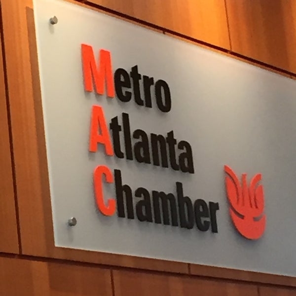 รูปภาพถ่ายที่ Metro Atlanta Chamber โดย Bram B. เมื่อ 2/1/2016