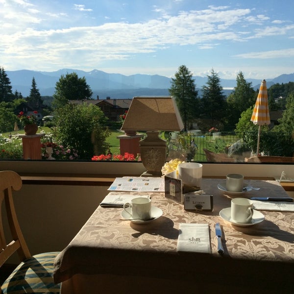Foto tirada no(a) Alp &amp; Wellness Sport Hotel Panorama por Viaggiatori em 6/15/2014