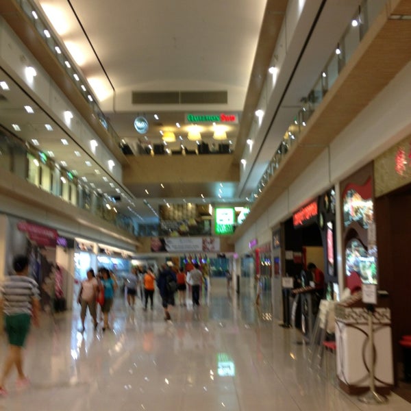West Coast Plaza - Shopping Mall in 