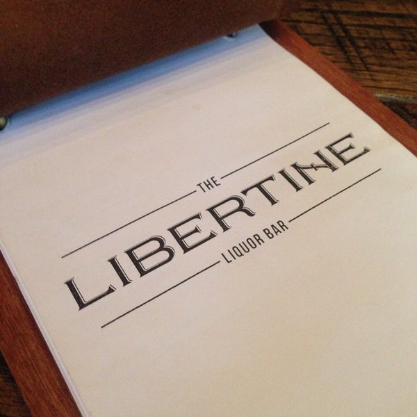 รูปภาพถ่ายที่ The Libertine โดย Michael D. เมื่อ 9/12/2014