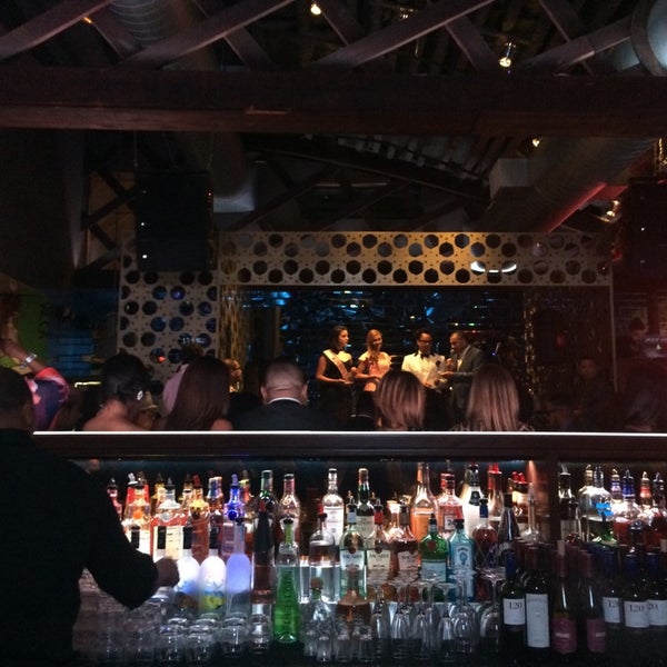 Photo taken at Vacca Grill &amp; Lounge by Esteban V. on 8/27/2014