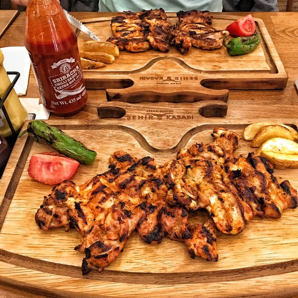 Foto tomada en Şehir Kasabı &amp; Steak House  por Burak B. el 3/5/2017