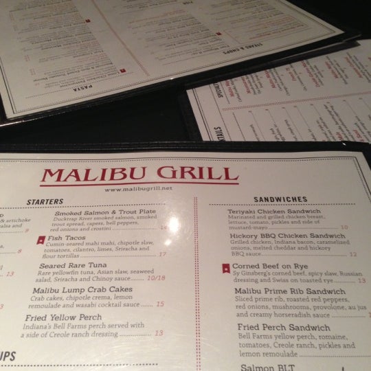 Photo prise au Malibu Grill par Ryan M. le11/26/2012