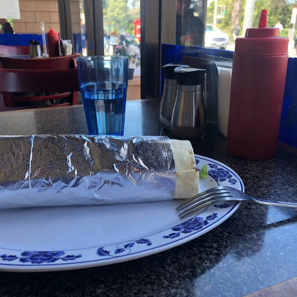 Photo taken at Park Gyros by Don S. on 7/3/2019