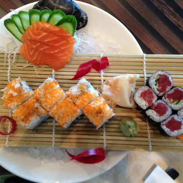 Photo taken at Kazu Restaurant - Japanese Cuisine by Riham M. on 3/13/2013