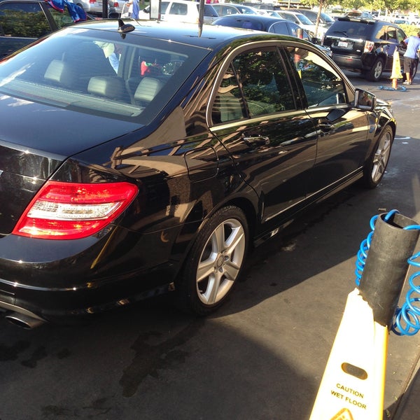 Mills Circle Car Wash Car Wash and Detail in Ontario