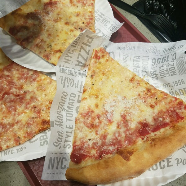 Sbarro Pizza Place In Orlando