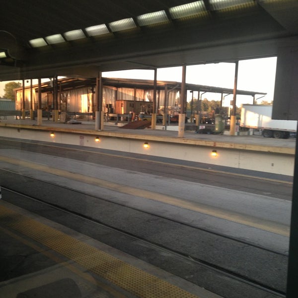 Photos at Jacksonville Amtrak Station (JAX) 18 tips