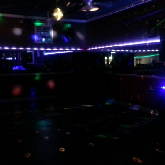 Ambassador Lounge 2 tips