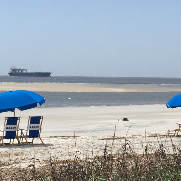 Foto tirada no(a) The King And Prince Beach &amp; Golf Resort por Barbara G. em 5/14/2015
