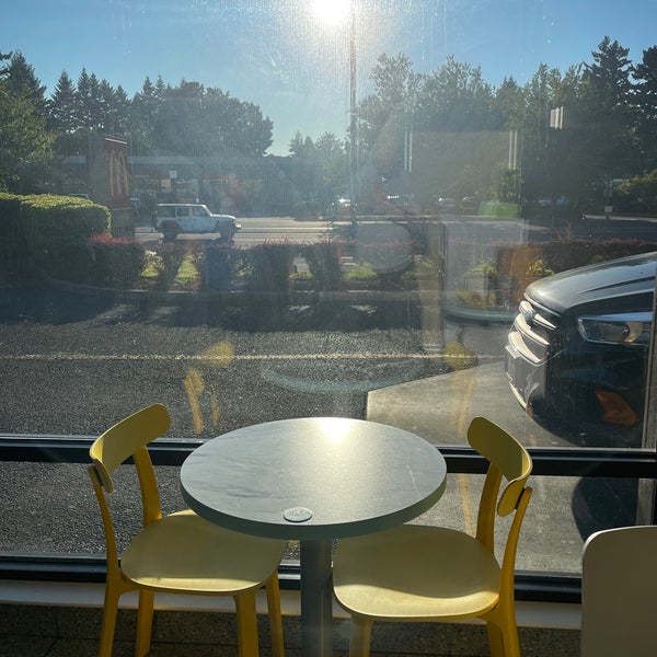 McDonald's 2555 SW Cherry Park Rd