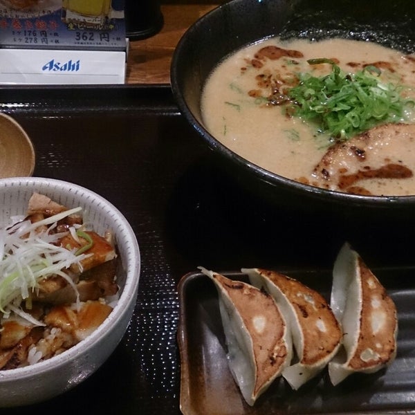 Foto Di 伝丸 藤枝小石川店 小石川4 8 25