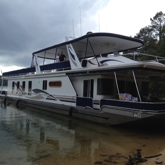Laurel Lake Corbin KY Harbor or Marina