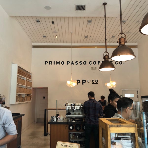 Снимок сделан в Primo Passo Coffee Co. пользователем Jam P. 9/1/2018