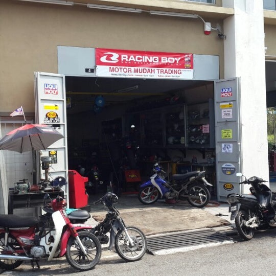 Photos At Boon Hua Bikers Sdn Bhd 5 Tips From 49 Visitors
