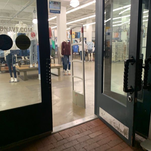 Old Navy Clothing Store in Santa Barbara Downtown