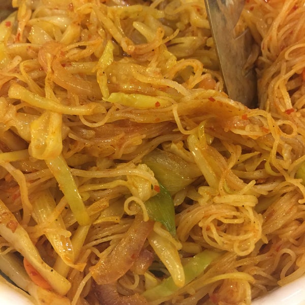 Singapore noodles was terrible. Ruined my appetite.