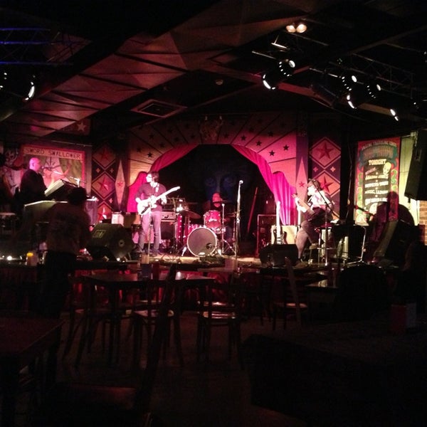 Photo taken at Roxy &amp; Duke&#39;s Roadhouse by Laura on 1/17/2013