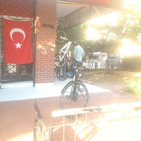 Снимок сделан в Çekim Bisiklet пользователем Erdem I. 7/3/2013