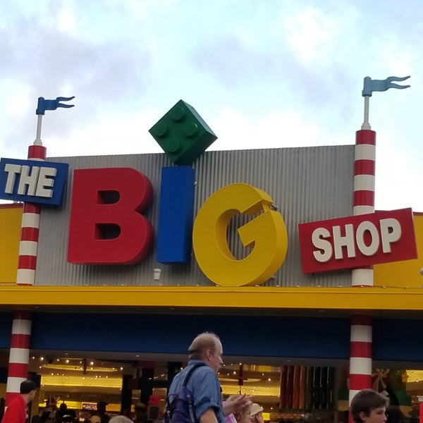 Legoland california outlet shop