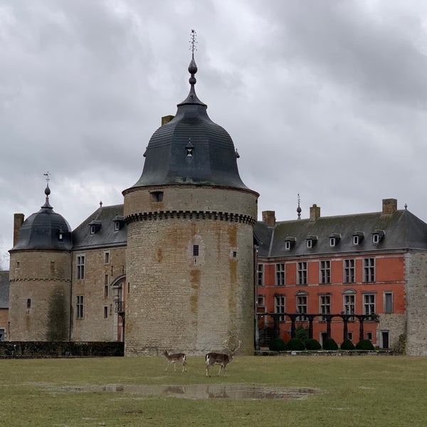 2/10/2019에 Yvon F.님이 Château de Lavaux-Sainte-Anne에서 찍은 사진
