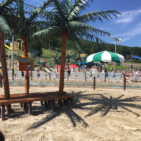 Photo taken at Camelbeach Mountain Waterpark by Mayttee F. on 7/10/2015