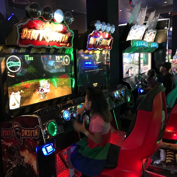 Photo taken at Dave &amp; Buster&#39;s by CJ Y. on 9/2/2018